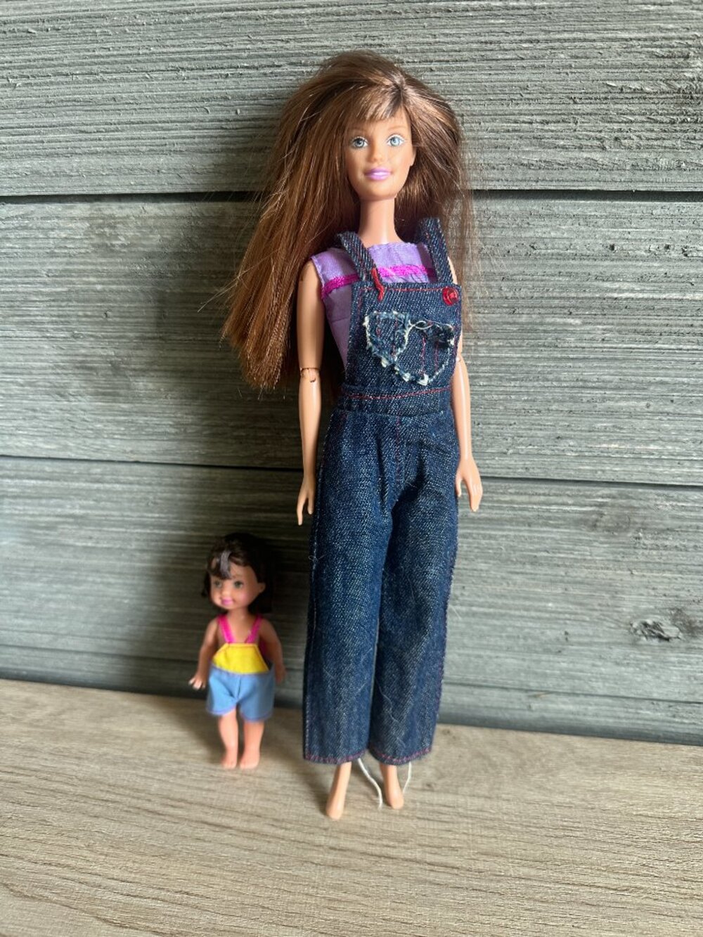 2000 Kitty Fun Barbie AND Kelly Little Swimmer Dolls w/ 2 outfits for Barbie